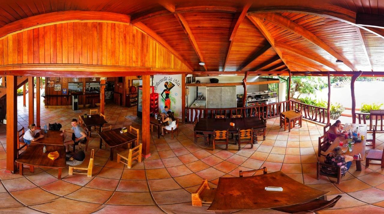 Hotel La Isla Inn Puerto Viejo de Talamanca Bagian luar foto