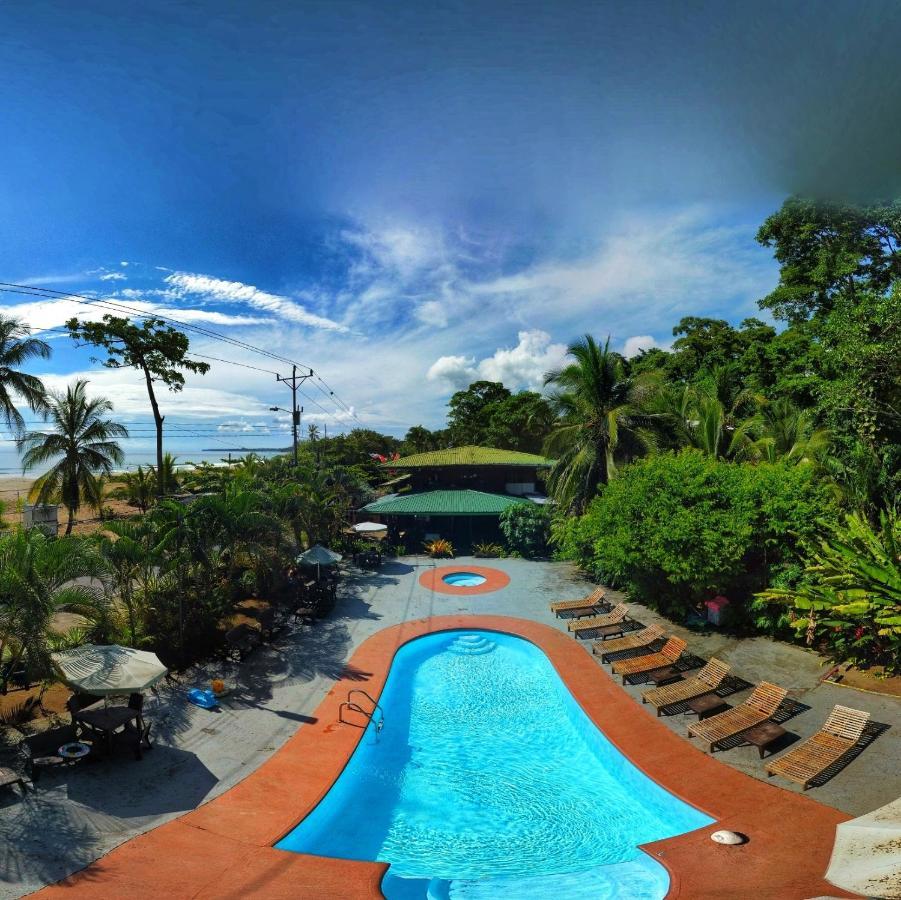 Hotel La Isla Inn Puerto Viejo de Talamanca Bagian luar foto